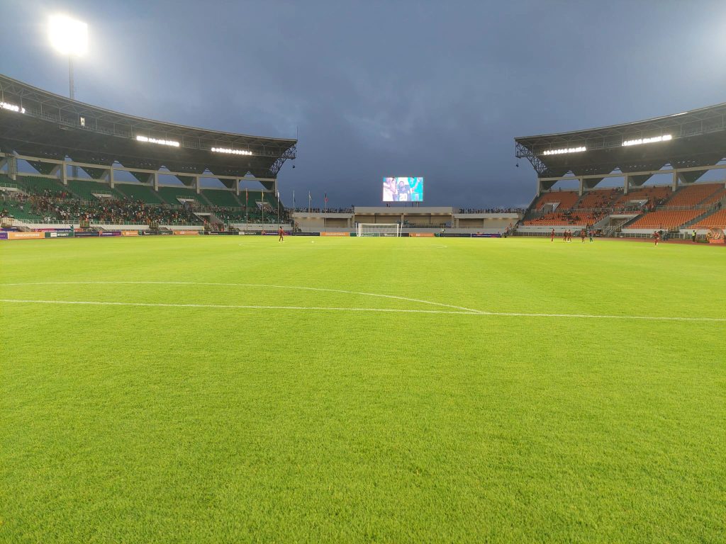 charles-konan-banny-elite-stadium-ivory-coast-pure-dynasty-seeded-paspalum-atlas-turf-pure-seed