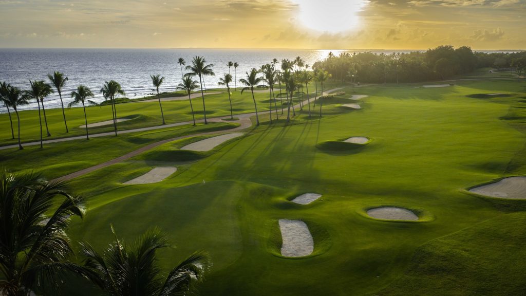 teeth-of-the-dog-casa-de-campo-pat-koenig-photo-pure-dynasty-seeded-paspalum-atlas-turf-international-pure-seed
